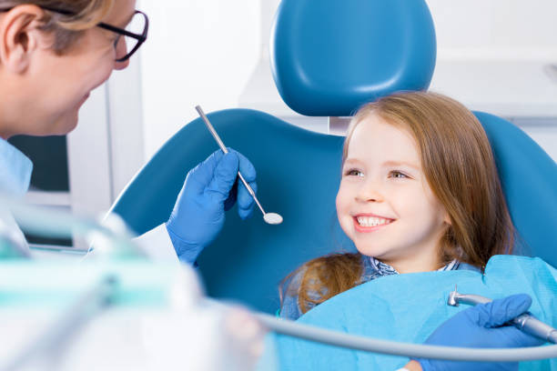 Emergency Dental Services in Holley, FL